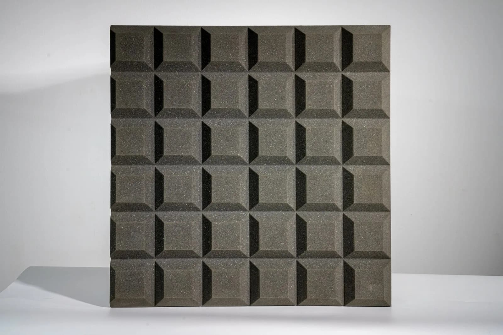 Absorber Square Black 60 X 60 – Pack of 10