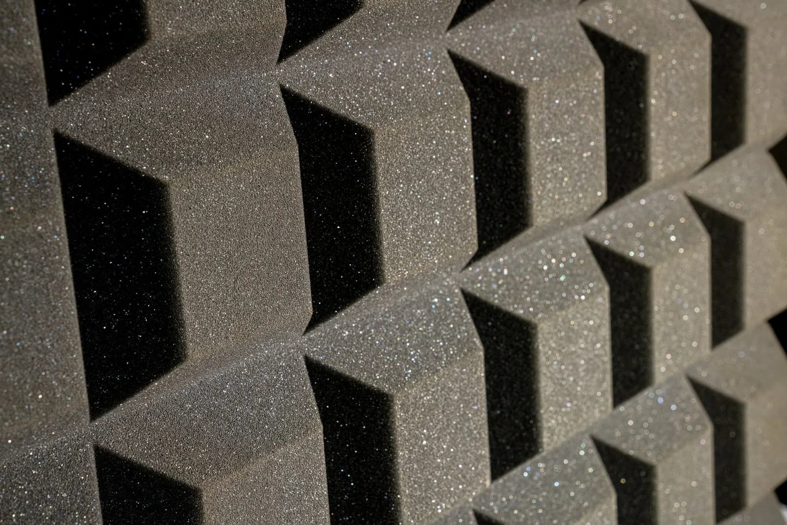 Absorber Square Black 60 X 60 – Pack of 10